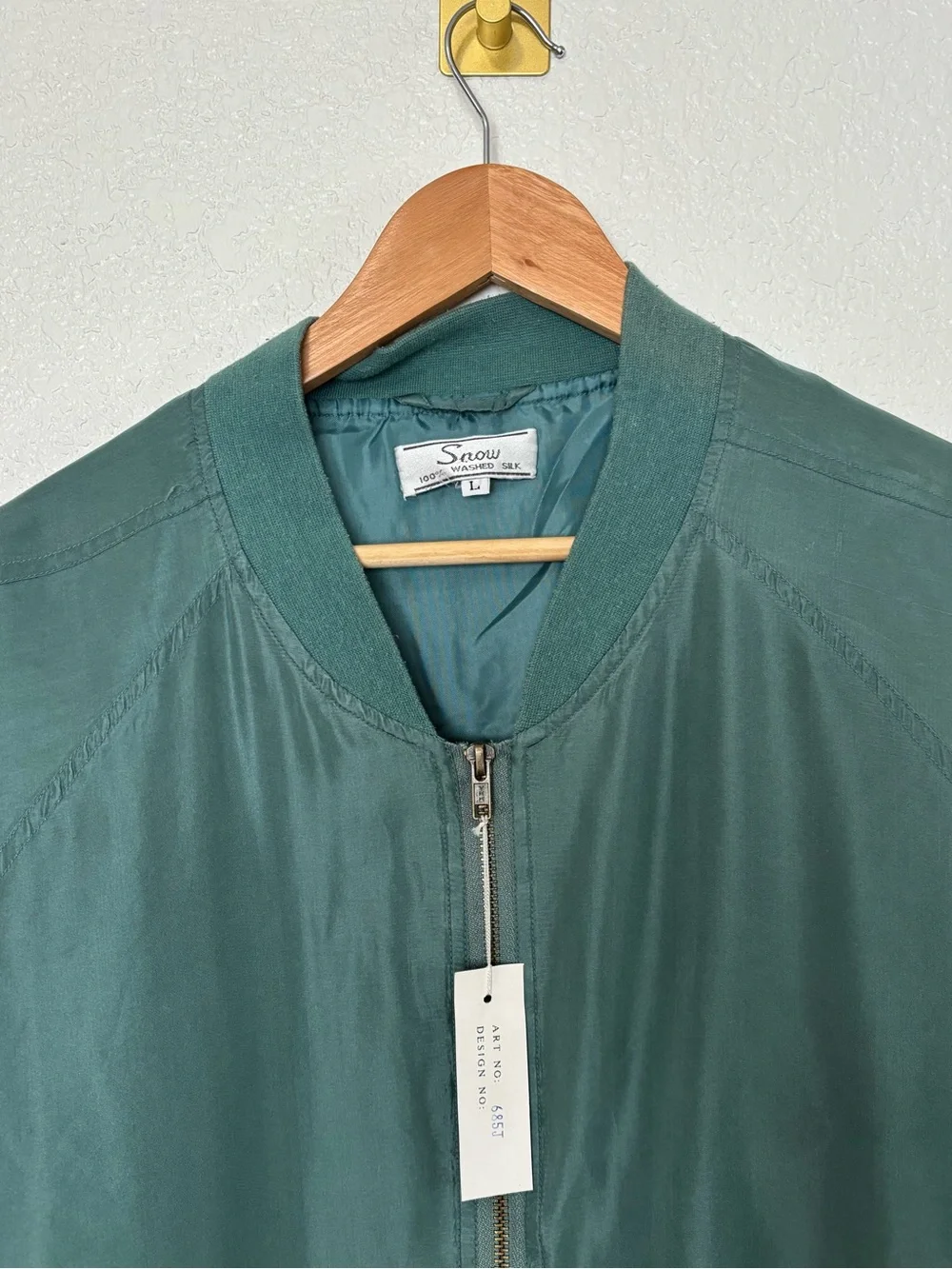 Vintage NWT 90s Snow 100% Washed Silk Bomber Jacket Mens Large Sage Green